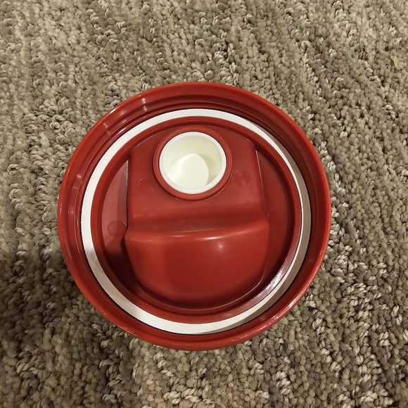 Vintage Rubbermaid MixerMate leak-resistant pitcher - 1 Gallon - Picture 6 of 7